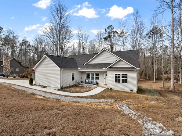 11525 Highway 11, Salem, SC 29676