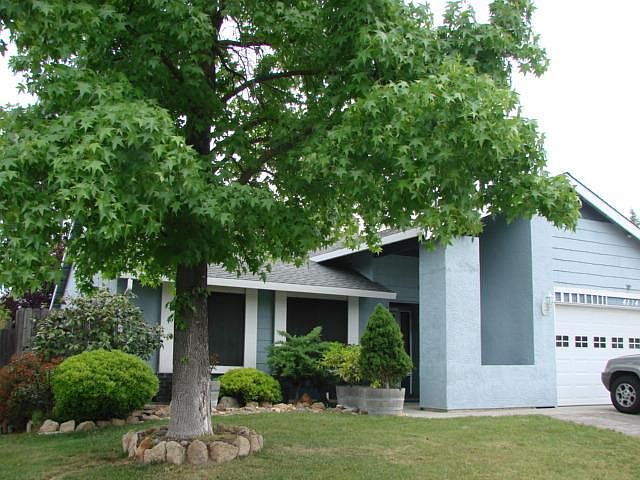 1st image of 4147 N Country Dr