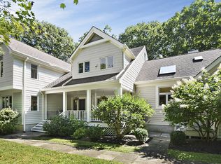 31 Quaker Hill Dr, Croton On Hudson, NY 10520
