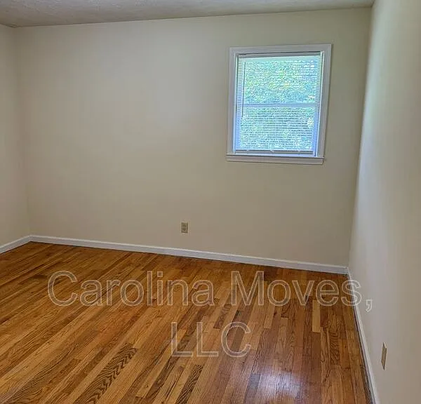 107 Bismark Dr — Photo 15
