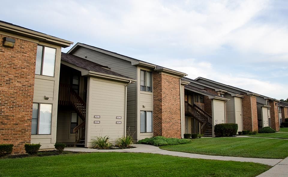 1st image of 45600 Oak Hill Blvd #586