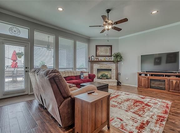 4th image of 1772 Harvest Ln