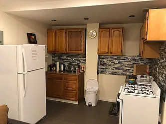 Rented by Premier Metro Realty Corp