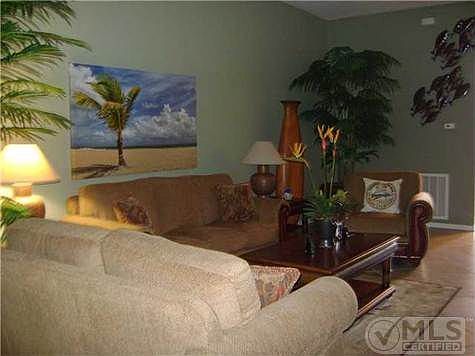 2nd image of 9951 SW Glenbrook Dr