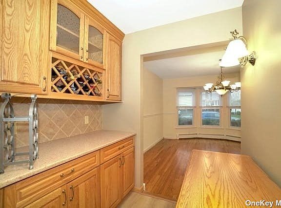 5th image of 120 Charles St