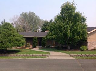 5151 Lyons Loop, Yakima, WA 98903