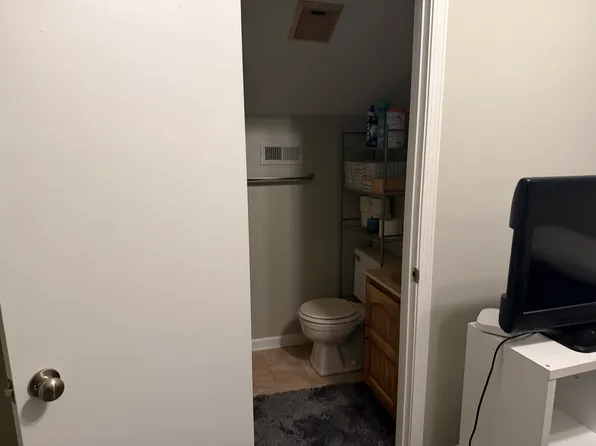 456 Larkwood Dr, Lexington, KY 40509