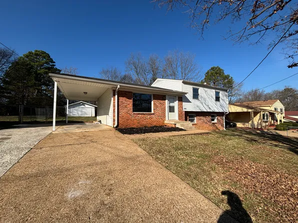 3519 Glendale Ln NW, Huntsville, AL 35810