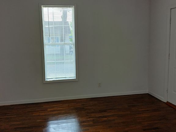 2nd image of 3701 Dubose St SW
