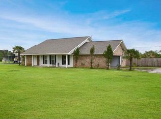 1180 Peavy Rd, Leesville, LA 71446
