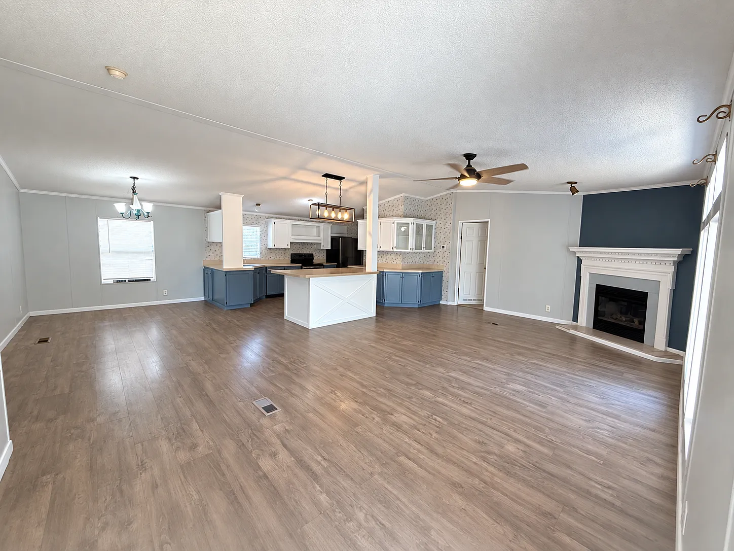 3 bed, 1512 sqft, $1,500 — Photo 2