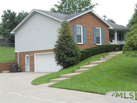 2nd image of 731 W Creek Dr