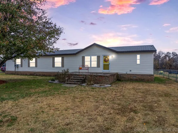 650 E 6th St, Chelsea, OK 74016