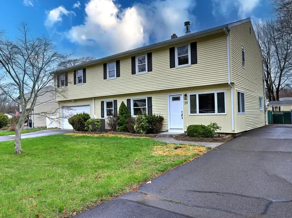 39 Hellstrom Road, East Haven, CT 06512