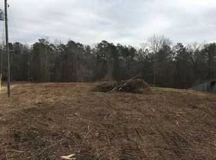 Clinton St, Hokes Bluff, AL 35903