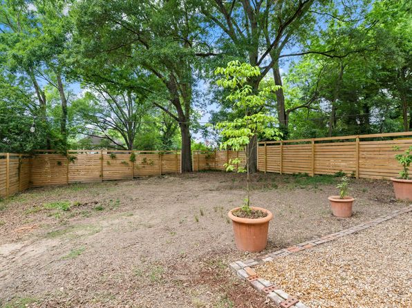 1209 Eva St, Durham, NC 27703