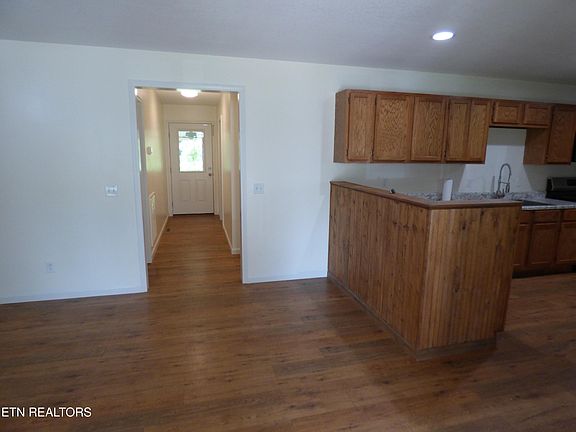 5th image of 1122 Old Lantana Rd