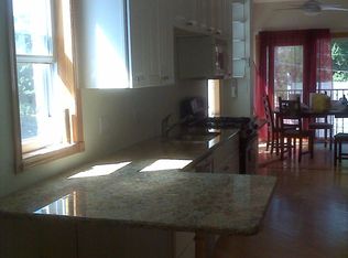 1916 Maple Ave UNIT 2, Evanston, IL 60201