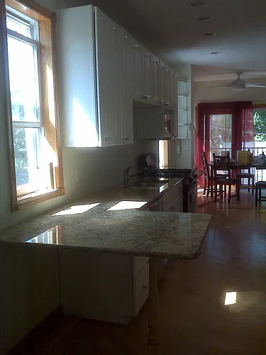 1916 Maple Ave #2 Photo 1