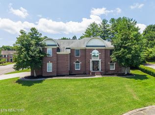1811 Swinford Ct, Knoxville, TN 37922