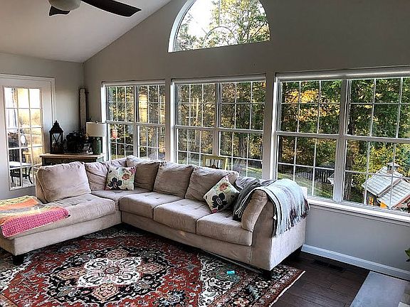 2nd image of 9370 Weathersfield Dr