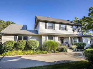 41293 Conger Bay Dr, Harrison Township, MI 48045