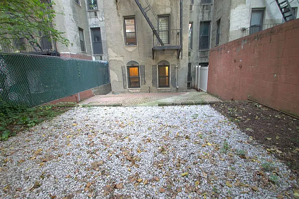 Rented by Corcoran | media 7