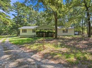 556 Auburn Rd, Auburn, GA 30011
