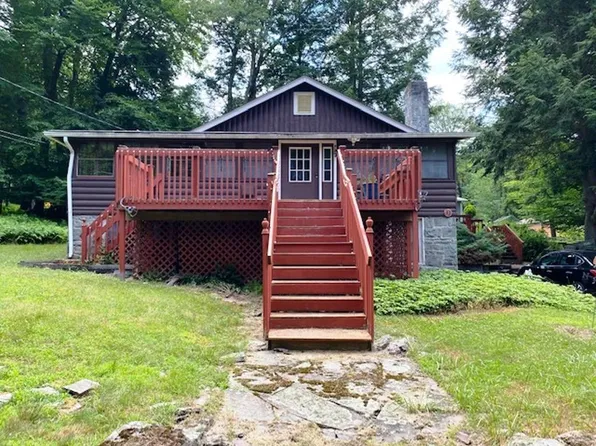 33 Iroquois Trail, Smallwood, NY 12778