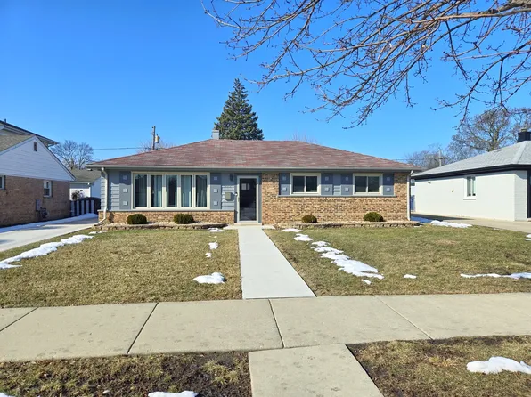 980 W Grant Dr, Des Plaines, IL 60016