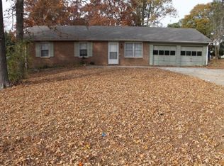 529 Oak Way, Lawrenceville, GA 30046