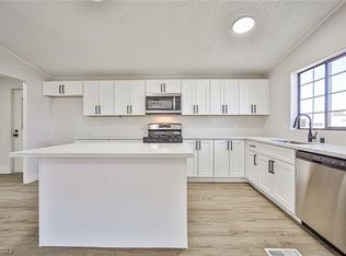 3087 La Barca Ln, Las Vegas, NV 89122