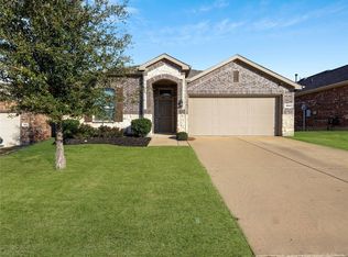 1600 Palmera Dr, Aubrey, TX 76227