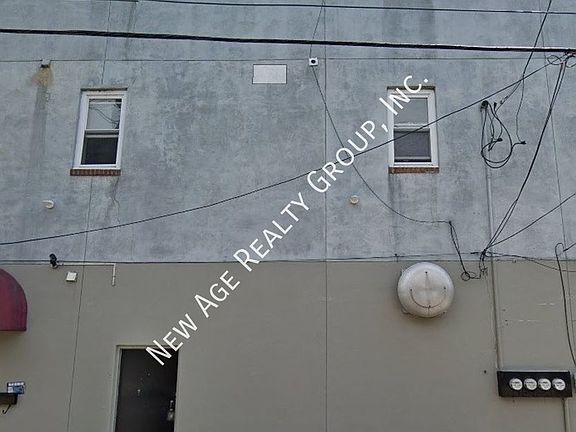 5th image of 643 N 36th St Floor 2