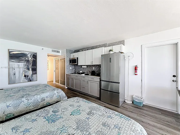 19201 Collins Ave #610 — Photo 19