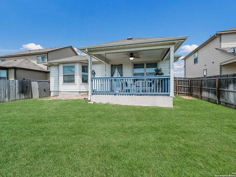 6824 Dashmoor Crk — Photo 16