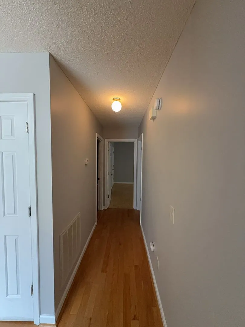 469 Coops Ct — Photo 3