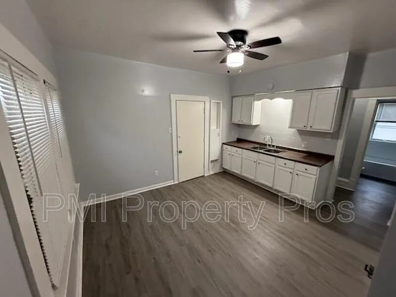 2 bed, 1.0 bath, $1,250 — Photo 2