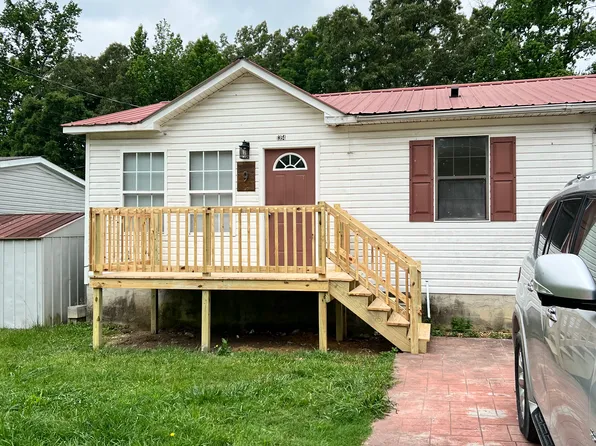 1394 Dunavin Dr #9, Baxter, TN 38544