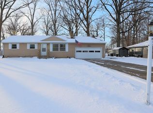 5959 Salge Dr, Fort Wayne, IN 46835