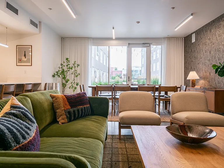 The Fowler Apartments — Photo 18