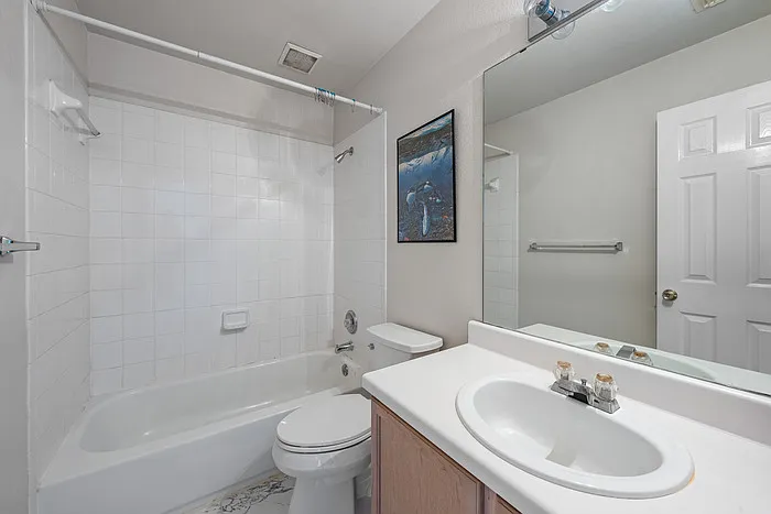 14716 Lantern Dr — Photo 13