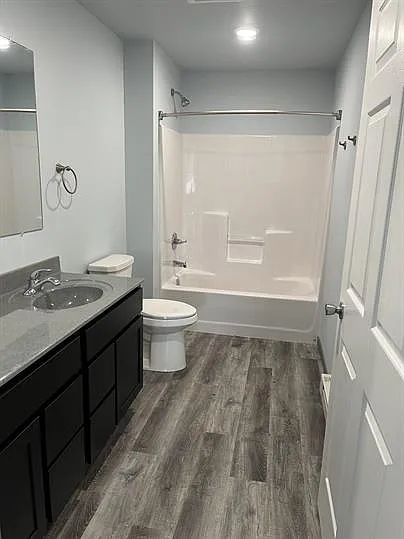 1526 Bogue Ave #10 — Photo 12