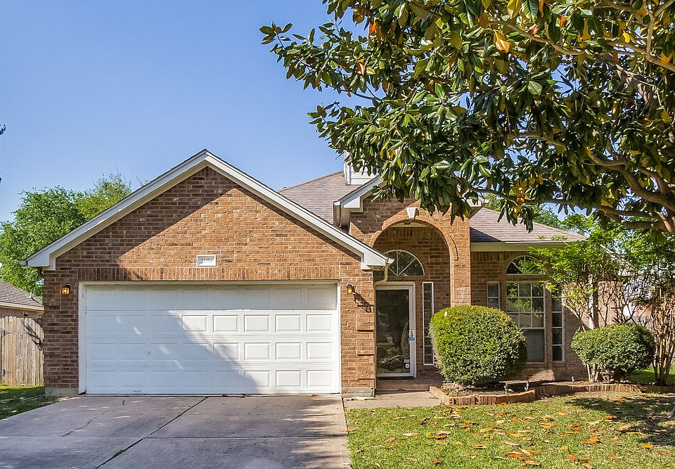1st image of 21054 Carmel Valley Dr