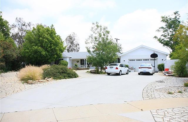 1st image of 13172 Fenton Ave