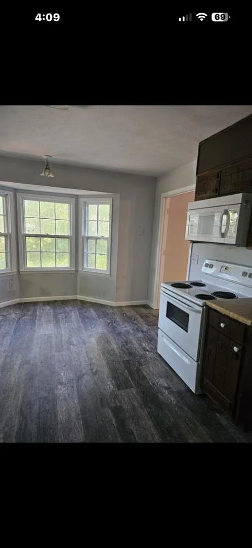 67 B, Central Middle School Rd - 67 B, Central Middle School Rd — Photo 2