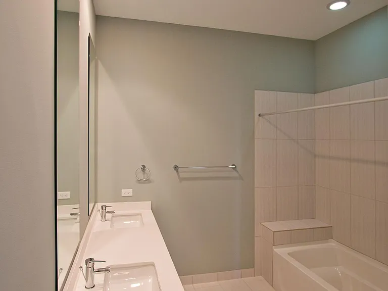 Aviation Lofts — Photo 7