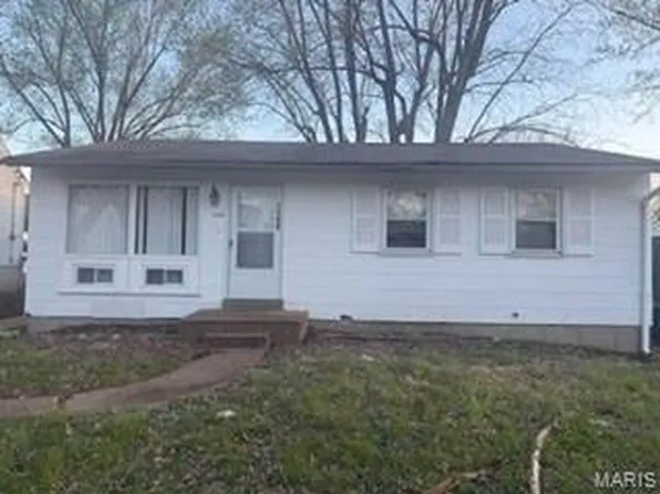 1144 June Ave, Saint Louis, MO 63138