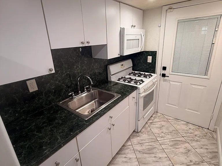 525 Meridian Ave #105 — Photo 5