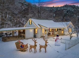 3226 Big Creek Rd, Hartford, TN 37753